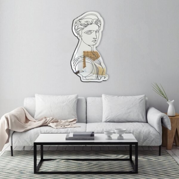 Minimalist one-line drawing of Artemis on a mirror.