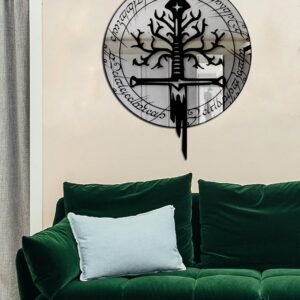 Wall mirror featuring the map of Middle-earth from Lord of the Rings.