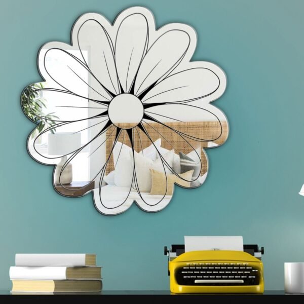 Daisy silhouette mirror with an uneven outline.