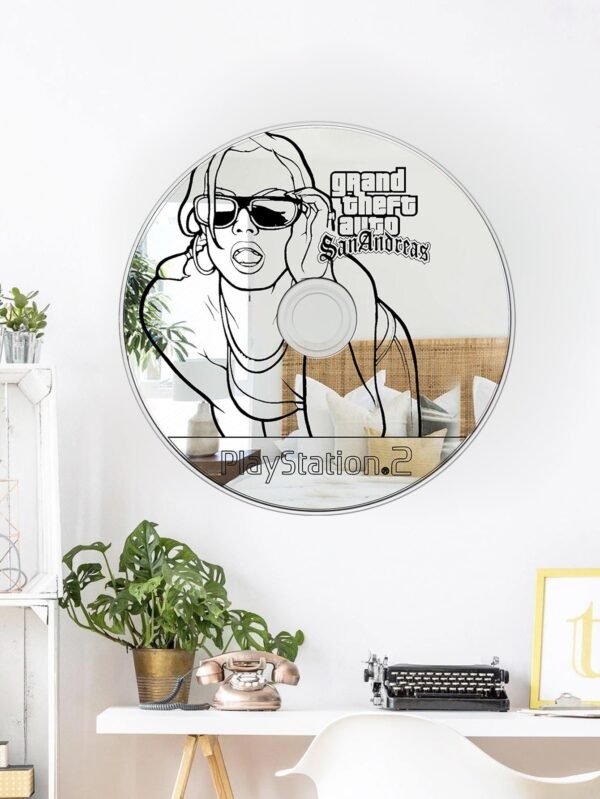 Mirror framed with "GTA San Andreas" game disc.