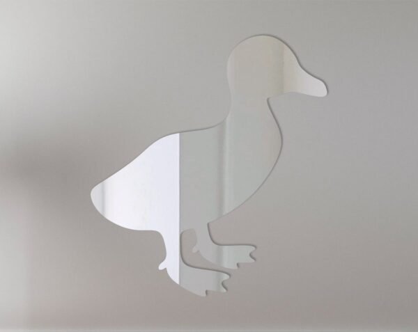 Duckling Mirror Sign