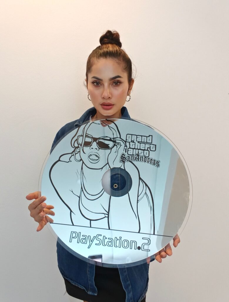 Custom 20" CD-shaped mirror designed like a PlayStation GTA San Andreas disc